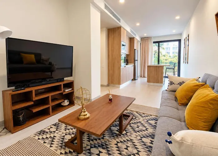 Apartment The Boat Luxury 1br W Rooftop Pool 200m To *